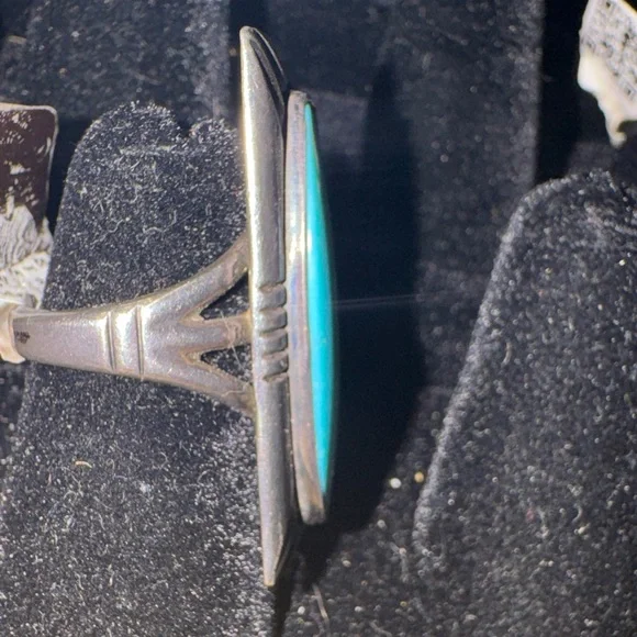 Turquoise Oval Silver Ring